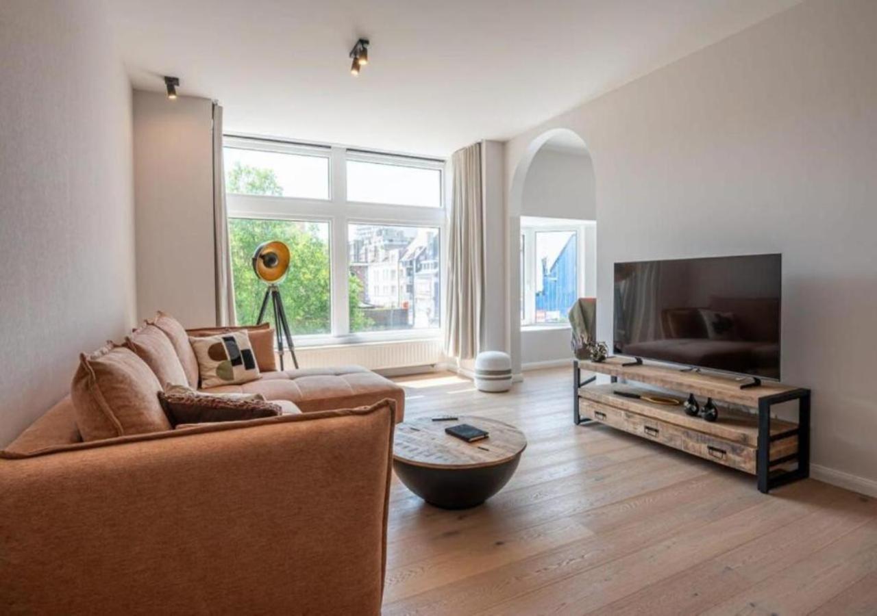 Renovated Art Deco Apartment With Vintage Elements Остенде Екстер'єр фото